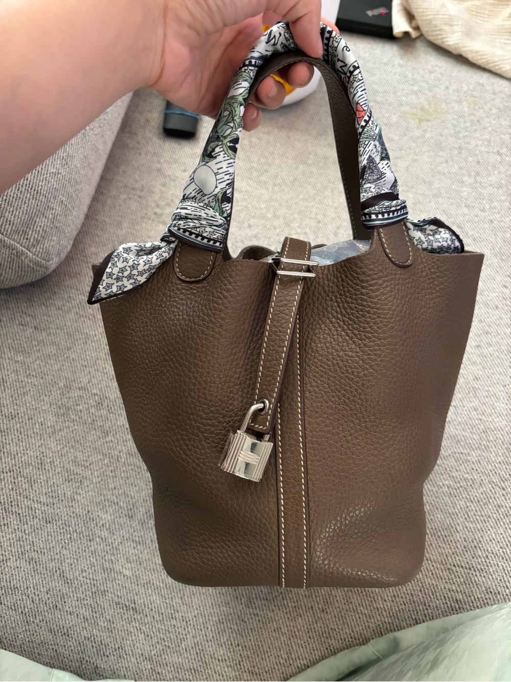 Hermes Pitcotin 18 Etoupe